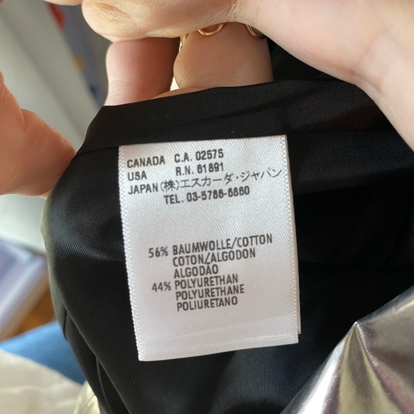 NWT Vintage Escada Silver Jacket fits like a medium/ large - Picture 16 of 16